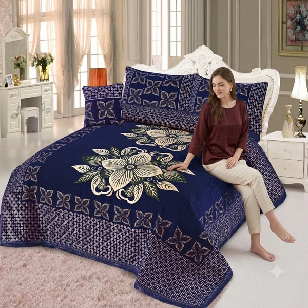 Luxury Extra King Size Turkish Velvet Jacquard Bedsheet Set - 4-Piece Premium Royal Bedding