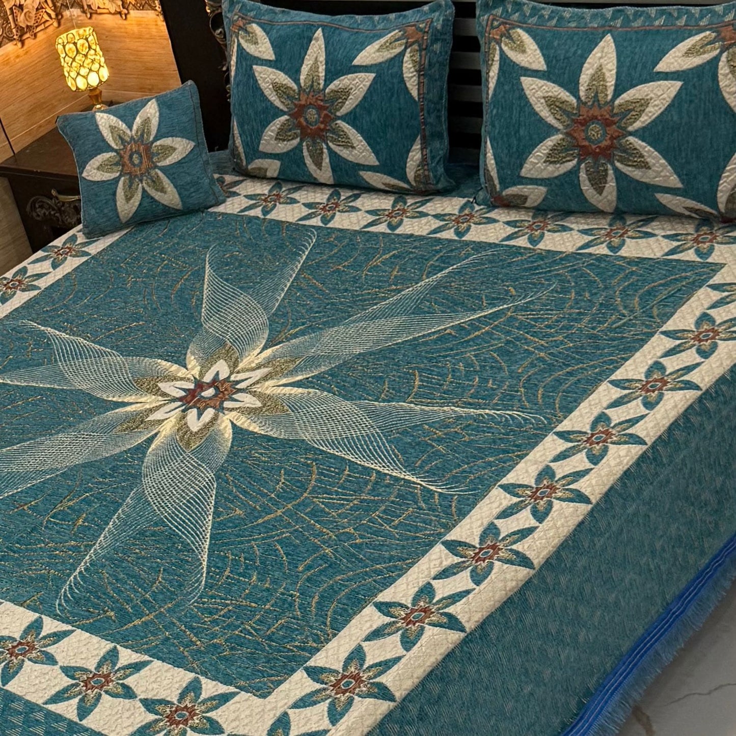 Premium 4-Piece King Size Velvet Jacquard Bedsheet Set