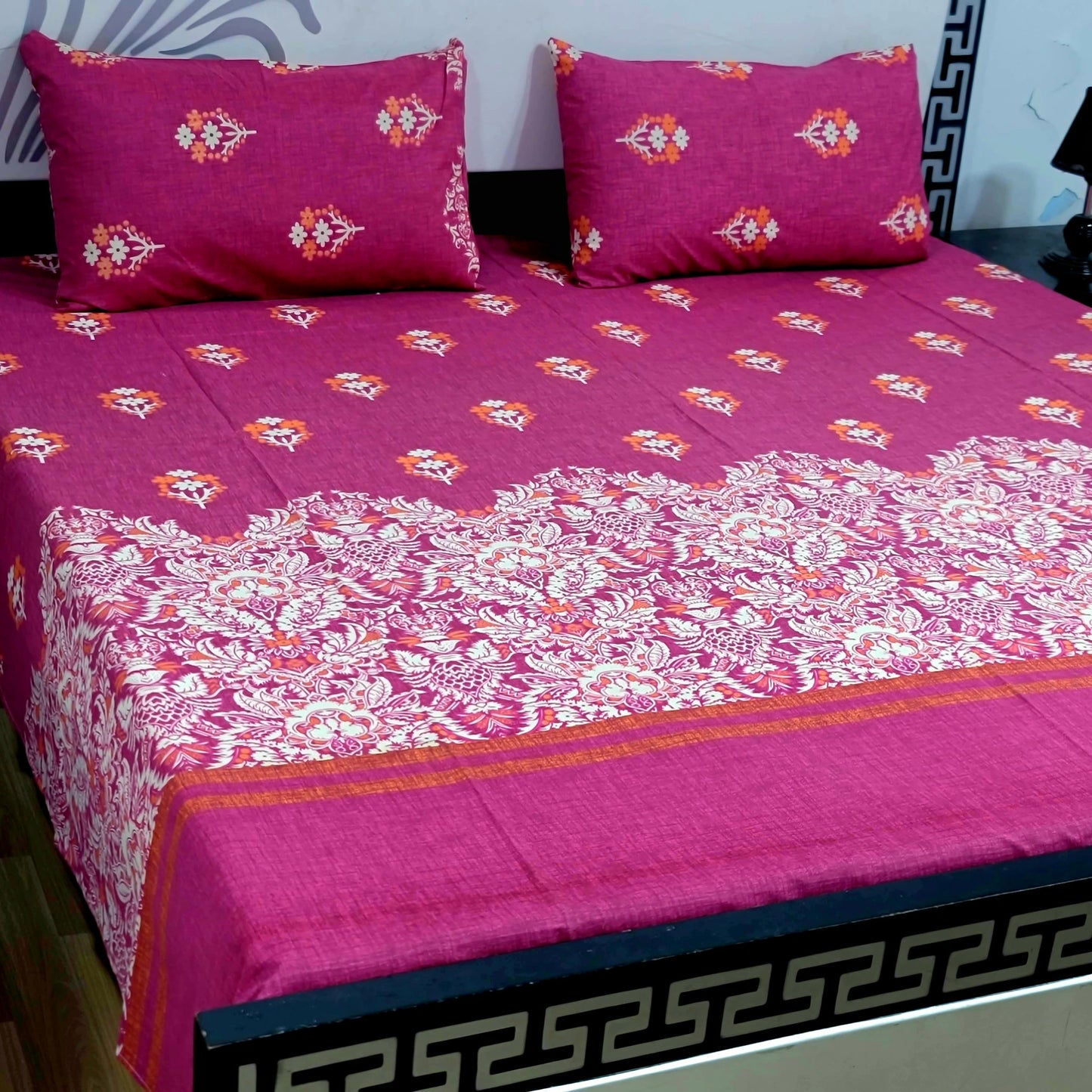 ChenOne Export Quality Pure Cotton Jumbo King Size Bedsheet Set (3-Piece)