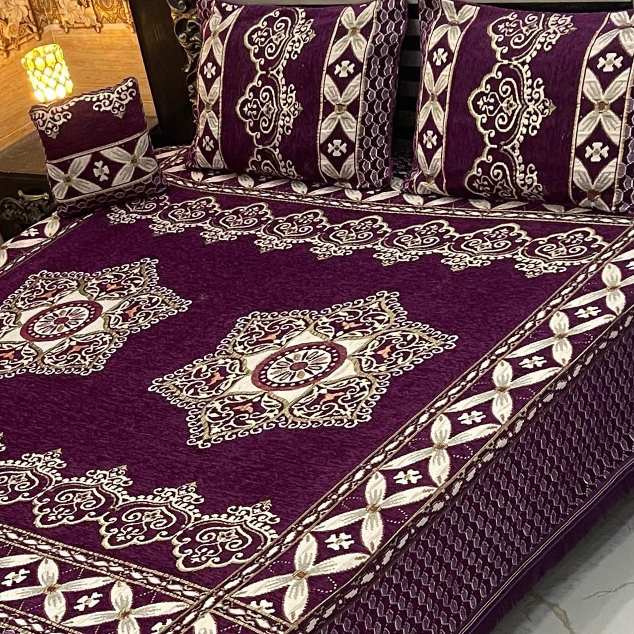 Premium 4-Piece King Size Velvet Jacquard Bedsheet Set